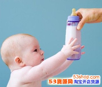 新生婴儿应该喝几段的奶粉?怎么样选择孩子的