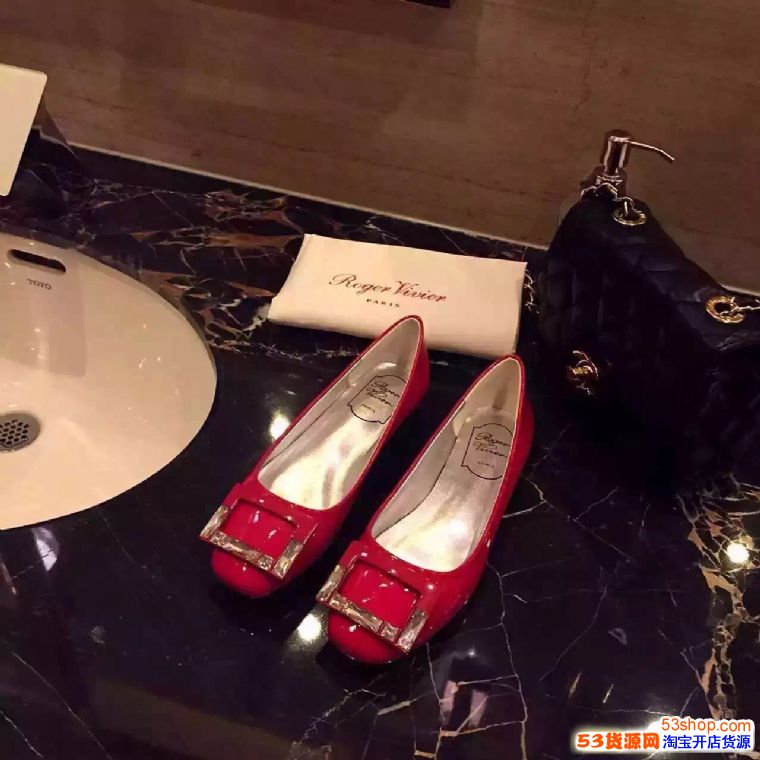 广州奢侈品大牌高端男女鞋,一件代发,坚持好品
